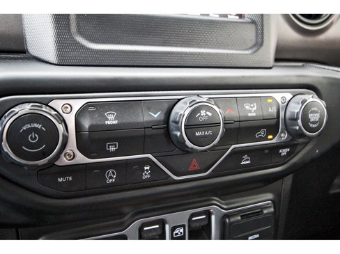 Used 2023 Jeep Gladiator Sport image 25