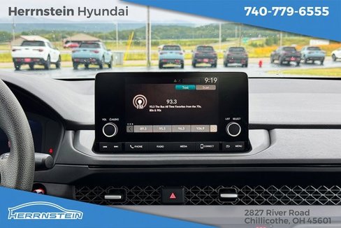 Used 2024 Honda Accord EX image 10