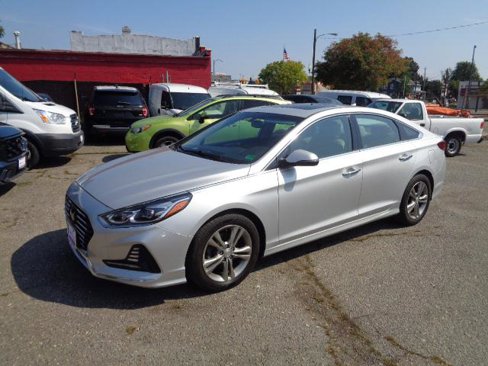 Used 2018 Hyundai Sonata Limited image 3
