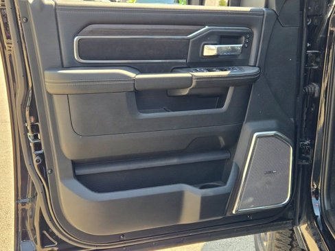 New 2025 RAM 2500 Laramie image 18