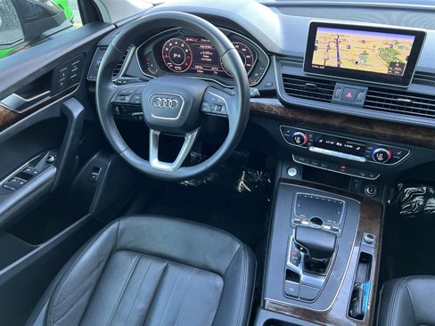 Used 2020 Audi Q5 2.0T Premium Plus w/ Premium Plus Package image 21