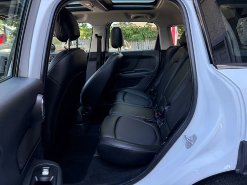Used 2018 MINI Cooper Countryman image 11