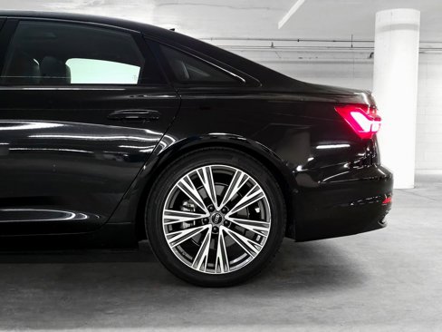 Used 2023 Audi A6 Premium Plus w/ Premium Plus Package image 18
