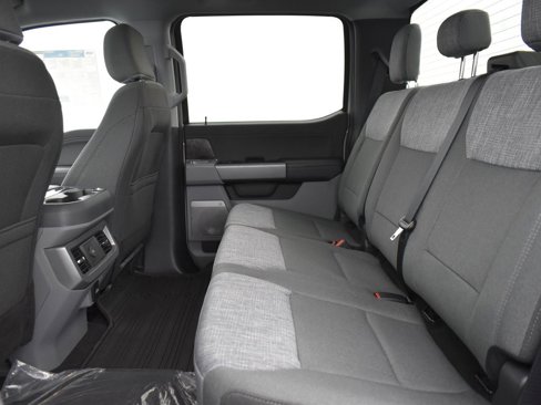 New 2025 Ford F350 XLT image 15