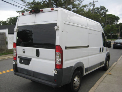 Used 2017 RAM ProMaster 1500 w/ Interior Convenience Group image 3