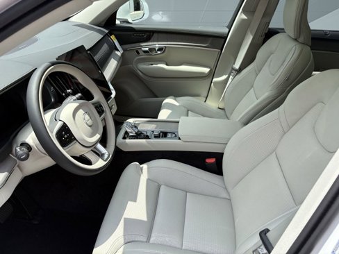 New 2026 Volvo XC90 B6 Ultra image 5