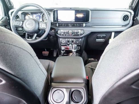 New 2025 Jeep Wrangler Unlimited Rubicon image 24