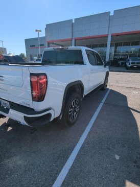 Used 2025 GMC Sierra 1500 AT4 w/ AT4 Premium Package image 5
