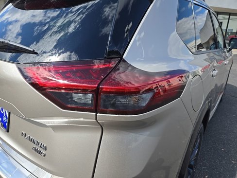 New 2026 Nissan Rogue Platinum image 37