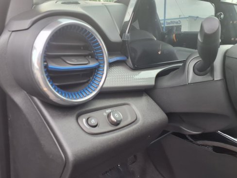 New 2025 Chevrolet Trax LT w/ Driver Confidence Package image 10