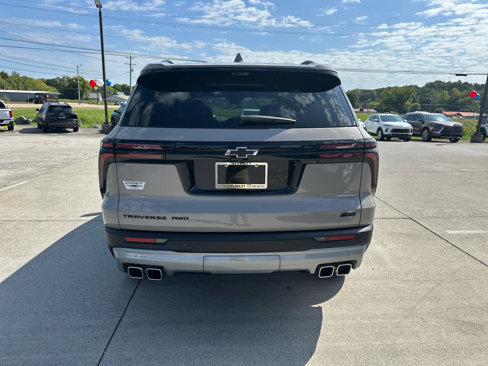 New 2026 Chevrolet Traverse Z71 w/ Enhanced Driving Package image 8