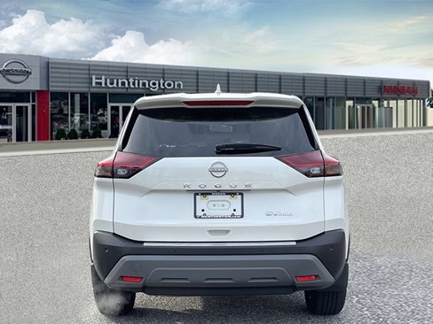 Certified 2023 Nissan Rogue SV image 7