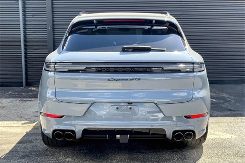 New 2026 Porsche Cayenne GTS image 9