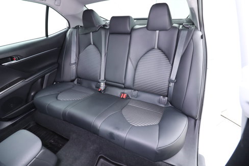 Used 2024 Toyota Camry SE image 18