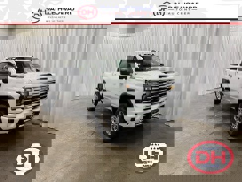 New 2025 Chevrolet Silverado 2500 LT image 1
