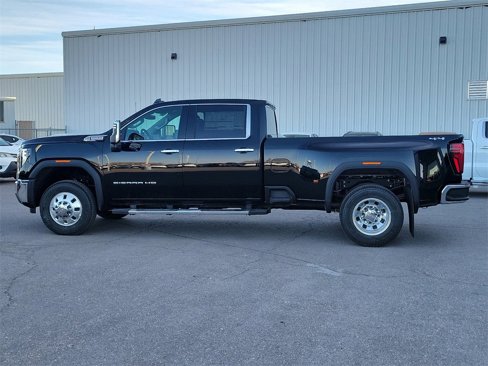 New 2025 GMC Sierra 3500 SLT w/ SLT Convenience Package image 6