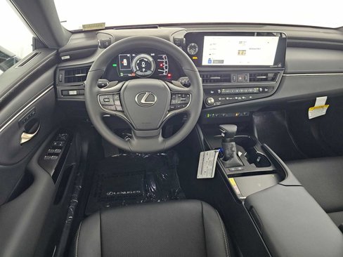 New 2025 Lexus ES 300h w/ Premium Package image 18