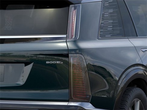 New 2026 Cadillac Vistiq Luxury w/ LPO, Floor Liner Package image 11