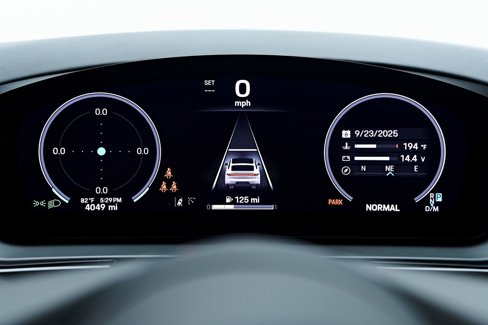 Used 2025 Porsche Cayenne GTS image 72