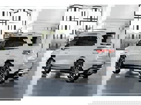 New 2026 Mercedes-Benz GLS 580 4MATIC image 29