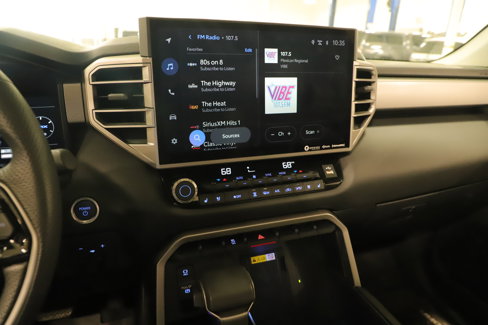 Used 2024 Toyota Tundra Limited image 7