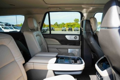Used 2023 Lincoln Navigator Reserve w/ Equipment Group 201A image 30