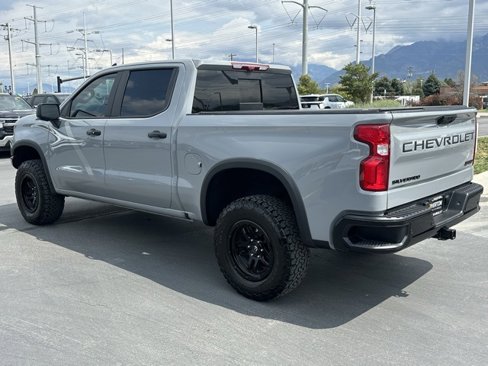 Used 2025 Chevrolet Silverado 1500 ZR2 w/ Technology Package image 7