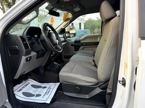 Used 2017 Ford F250 XL w/ Power Equipment Group image 13