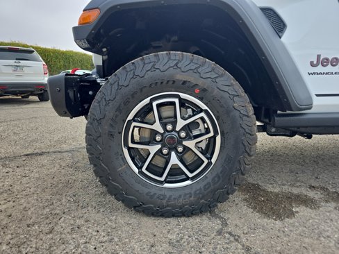 New 2025 Jeep Wrangler Unlimited Rubicon w/ Steel Bumper Group image 26
