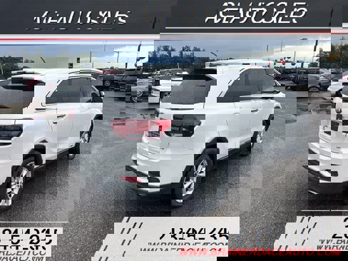 Used 2020 Kia Sorento AWD V6 image 3