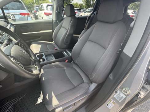 Used 2020 Honda Odyssey EX image 29