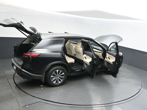 Certified 2025 INFINITI QX60 Pure image 47