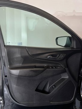 Used 2022 Chevrolet Equinox LT image 12