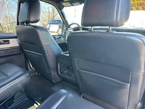 Used 2017 Ford Expedition Limited w/ Equipment Group 301A image 18