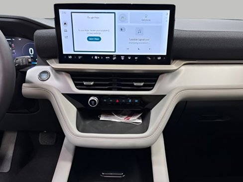 New 2025 Ford Explorer Active w/ Active Comfort Package image 17