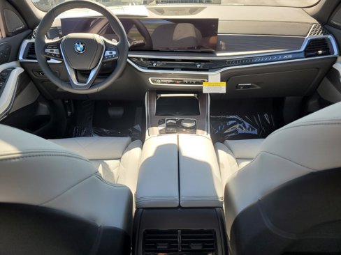 New 2026 BMW X5 xDrive40i image 13