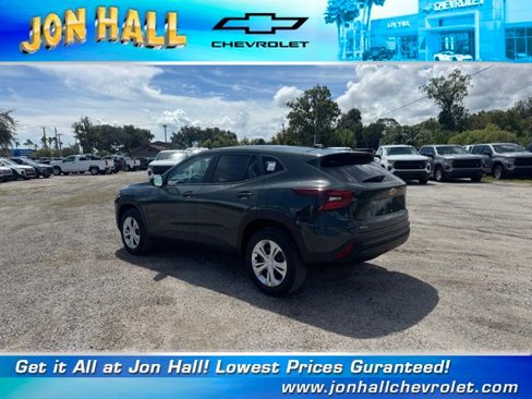 New 2025 Chevrolet Trax LS w/ Driver Confidence Package image 6
