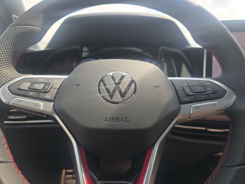 New 2025 Volkswagen GTI SE image 25