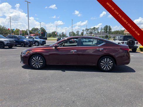 Used 2023 Nissan Altima 2.5 SV image 7