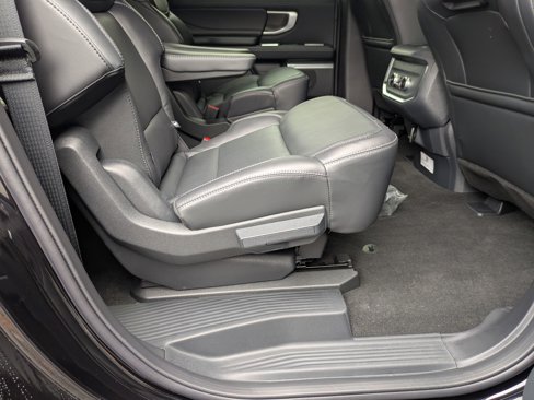New 2025 Ford Expedition Max Platinum w/ Stealth Appearance Package image 38