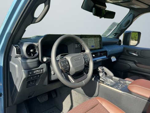 New 2025 Toyota Land Cruiser image 10