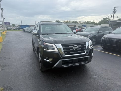 Used 2024 Nissan Armada Platinum w/ Captain's Chairs Package image 1