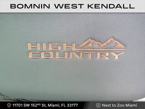 Used 2025 Chevrolet Silverado 1500 High Country image 11