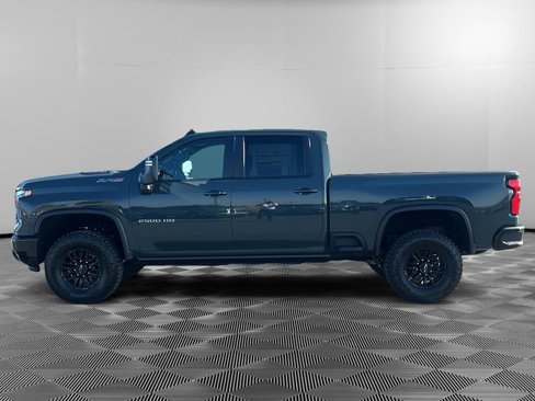 New 2026 Chevrolet Silverado 2500 ZR2 image 2