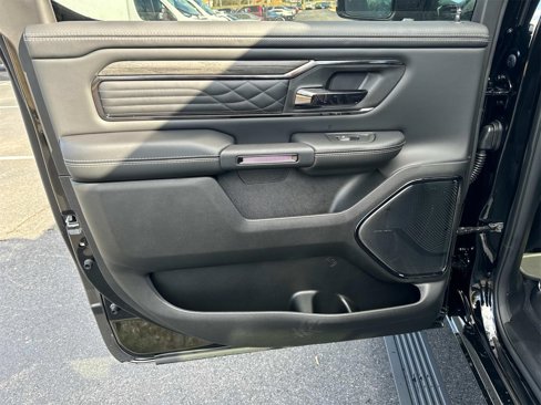 New 2025 RAM 1500 Limited w/ Body Color Bumper Group image 21