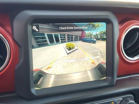 Used 2022 Jeep Gladiator Rubicon w/ LED Lighting Group image 24