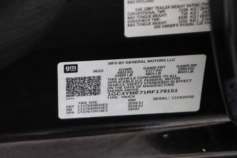 Used 2024 Chevrolet Silverado 2500 Custom w/ Custom Convenience Package image 33