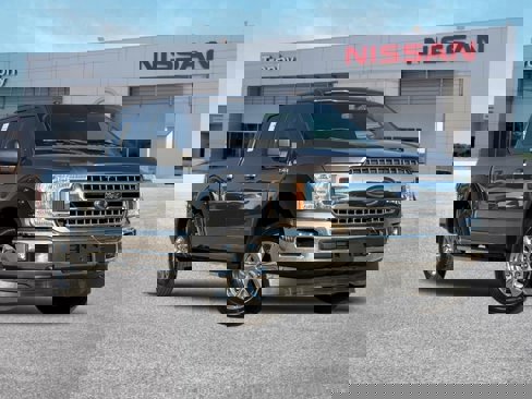 Used 2018 Ford F150 XLT w/ Equipment Group 302A Luxury image 1