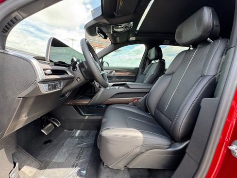 New 2026 Cadillac Vistiq Sport image 21