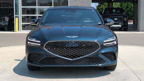 Used 2025 Genesis G70 3.3T Advanced w/ Sport Prestige Package image 10